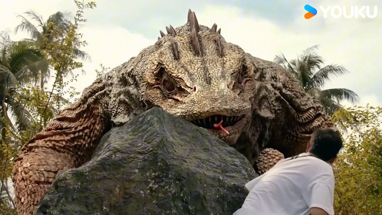 😨⚡️🦎Man saw monster mold, then sensed danger behind him! | Varanus Priscus | YOUKU MONSTER MOVIE