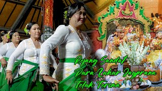 Rejang sandat Ratu segara