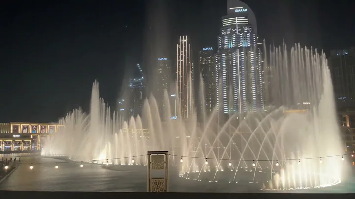 Dubai Fountain - The Prayer