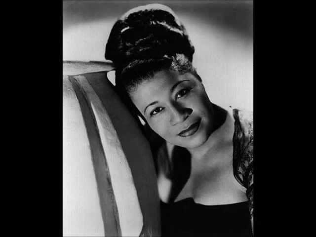 Ella Fitzgerald & Louis Armstrong - A Foggy Day