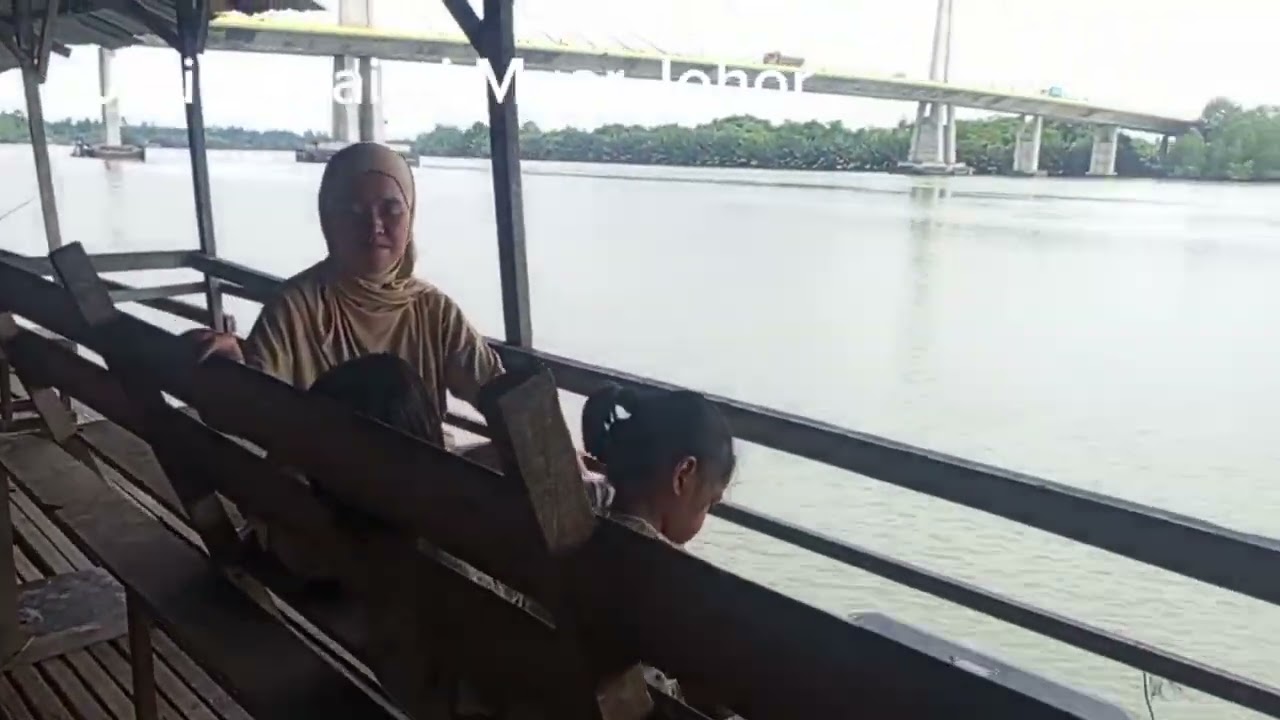 Memancing Di Jeti Suhaimi Muar Johor