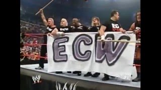 ECW invade RAW 2005 - ECW VS WWE