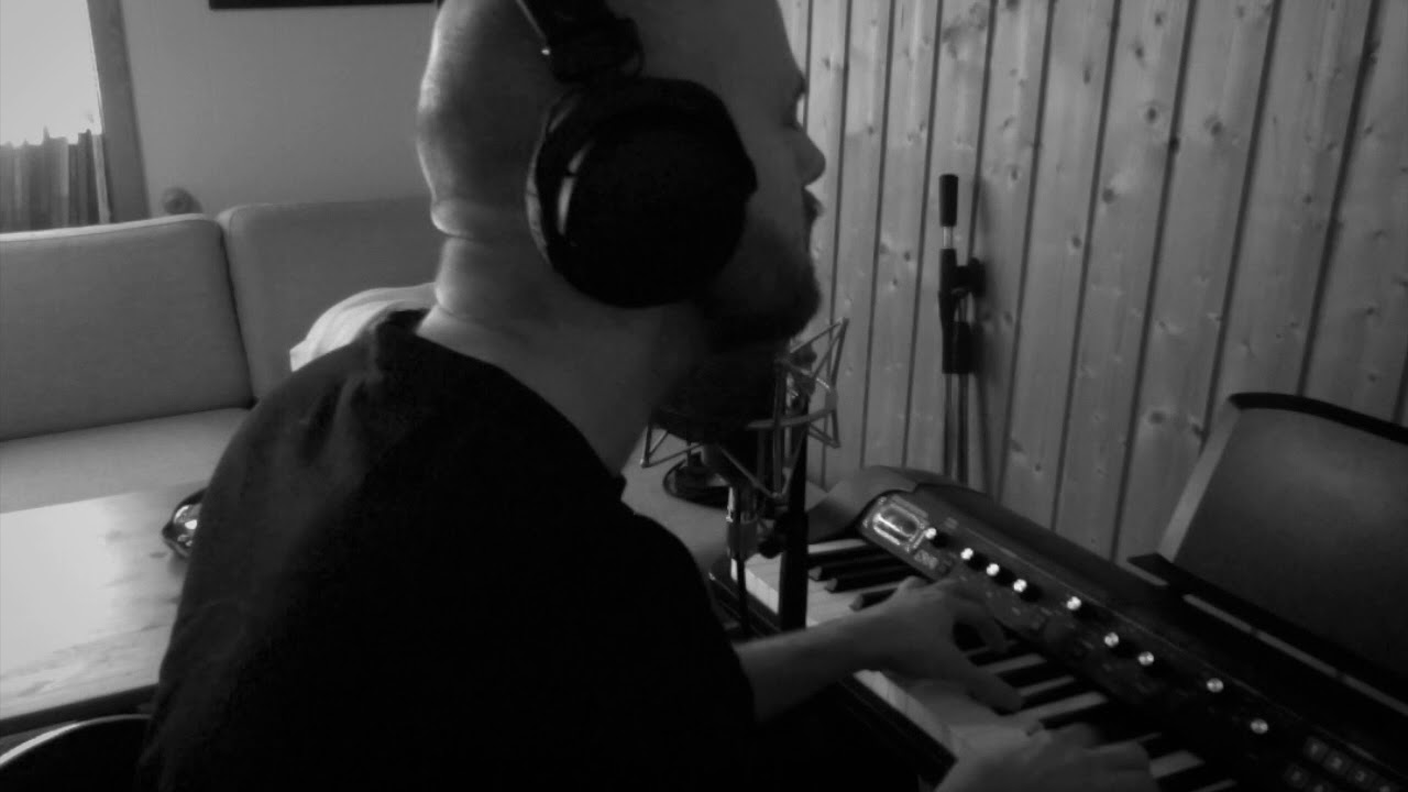 Frostfelt - Water's Edge (home version)