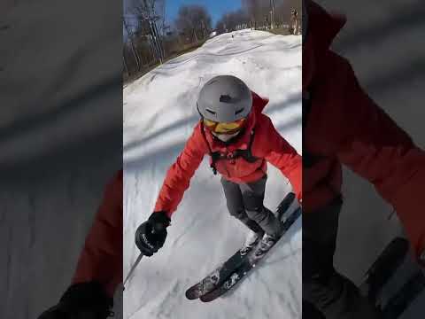 Видео: Ски Liberty Mountain Resort: Каране на ски близо до Вашингтон, D.C