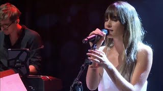 Aitana  - Vas A Quedarte (En Directo - Rimmel London) [740P]