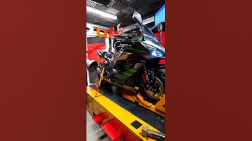 Check out this Euro 5 Kawasaki Ninja 1000 SX we had in for some dyno work 🔥