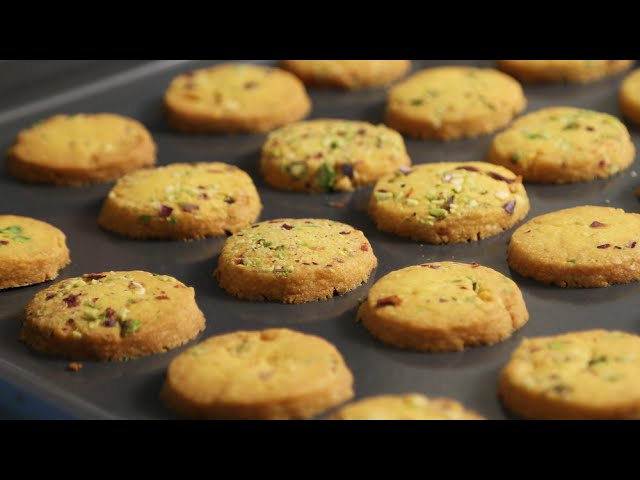 How To Make Cookies | Eggless Saffron Cookie Recipe | Divine Taste With Anushruti | Rajshri Food