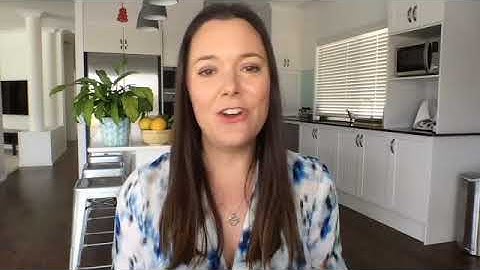 How do I prepare for my first session with a new health coaching client?