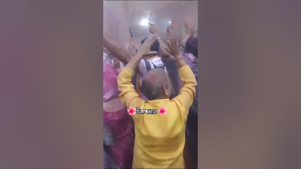 holi ki pic 2025