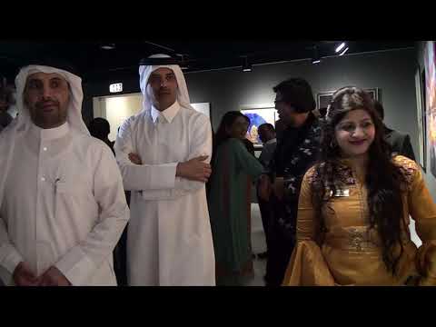 معرض ألوان الصحراء ل 51 فنان تشكيلي و 102 لوحة فنية في كتارا مبنى 19 قاعة 1و2