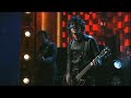 Green Day Performs "Wake Me Up When September Ends" - 11/11/2005