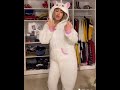 قطة نو نو سيبها في حالها 