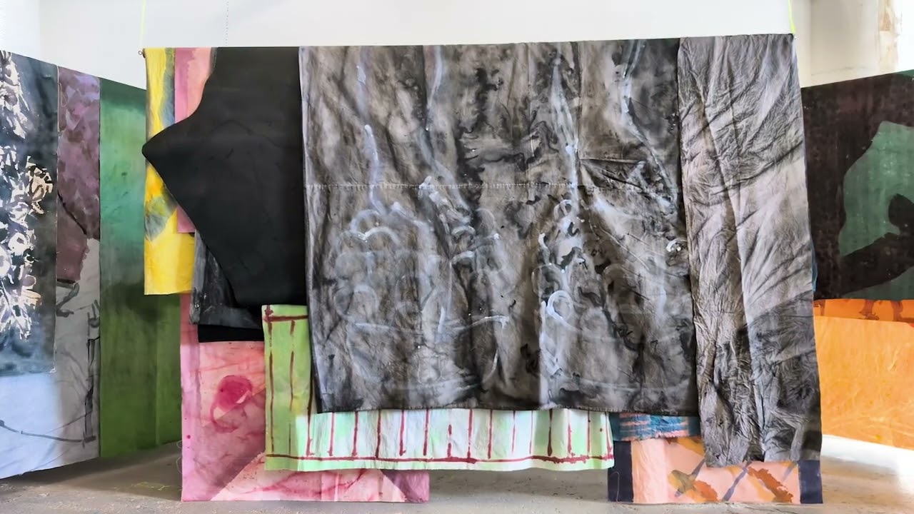 Pendulum (Draped Composition No.2), 2025, digital video (