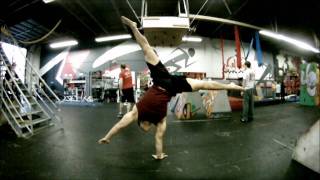 Straddle one arm handstand (OAHS)