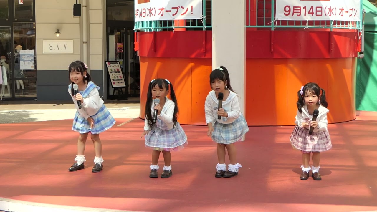 hug♪chu❤︎「ミニモニ。ジャンケンぴょん！」in チャチャタウン小倉