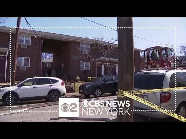 2 Dead In Apartment Building Fire In Passaic N J Officials Say