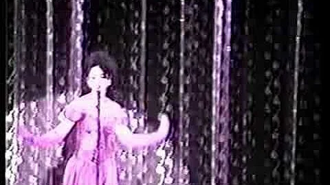 Cynthia 'Miss Charlie' Hackett  singing Caesars Pa...