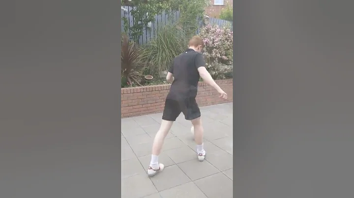 Chris play football