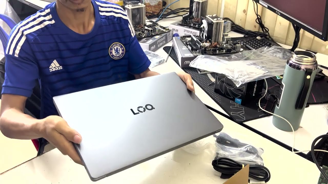 Open Box LENOVO LOQ Essential | 15IAX9E