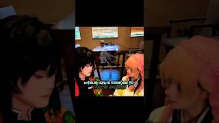 ||Mitsuri Gave Cookies To Giyu🥰😇||Meanwhile Obanai😂||#anime #kny #cosplay