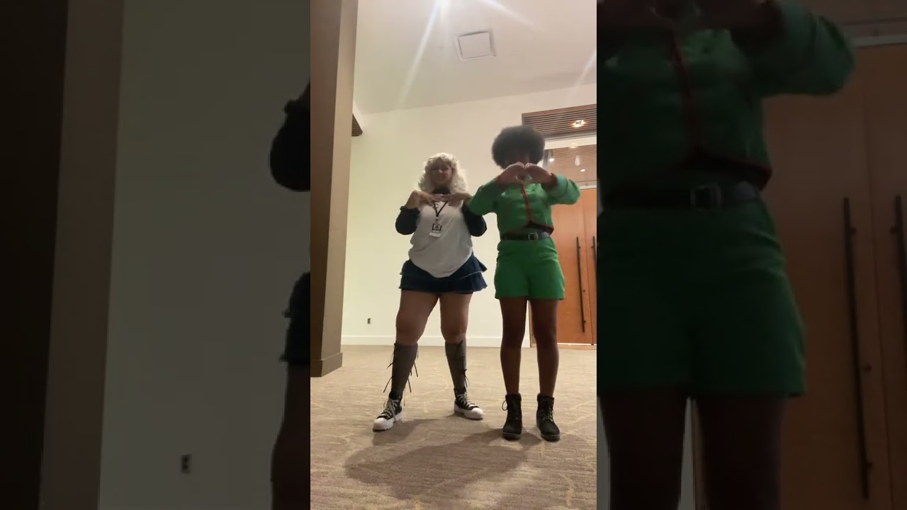 "Hunter x Hunter Cosplay Chronicles: Gon & Killua Adventures"