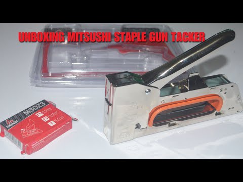 Erotik ichki kiyimdagi etuk ayollar Fohisha Melison bilan porno