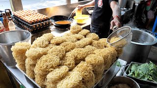 Noodle Master! Master chef’s Thai Seafood Rad Na / Pork, Chicken | Thailand
