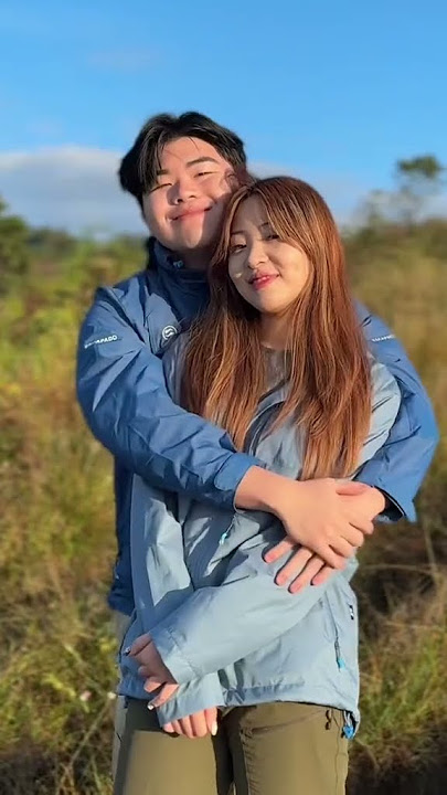 pacaran di gunung & ga hujan serasa hubungan ini direstuin alam 🥰😀🤩😋❤️✨ #enricovirly