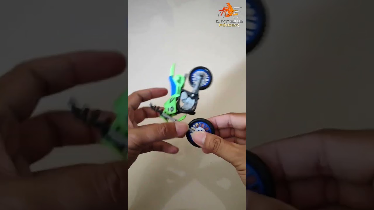 Assemble Mini Diecast Dirt Bike #shorts #MiniDirtBike #DiecastMotor