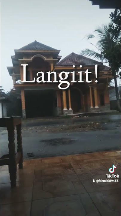 story wa hujan petir