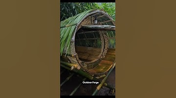 BUILDING A WARM BAMBOO SHELTER IN HEAVY RAIN