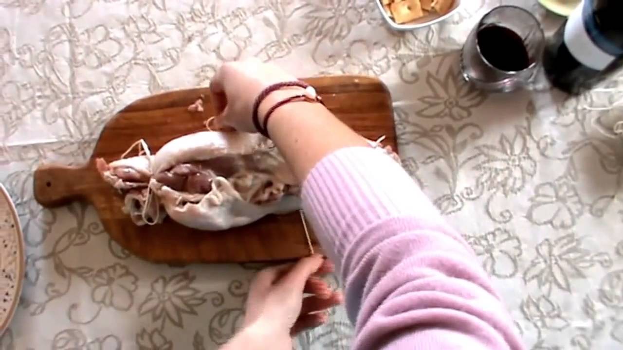 Cosciotto di tacchino porchettato