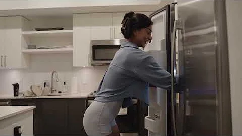 MS BIKINI OLYMPIA | Ep. 9: Full Day of Eating — 4 Weeks Out