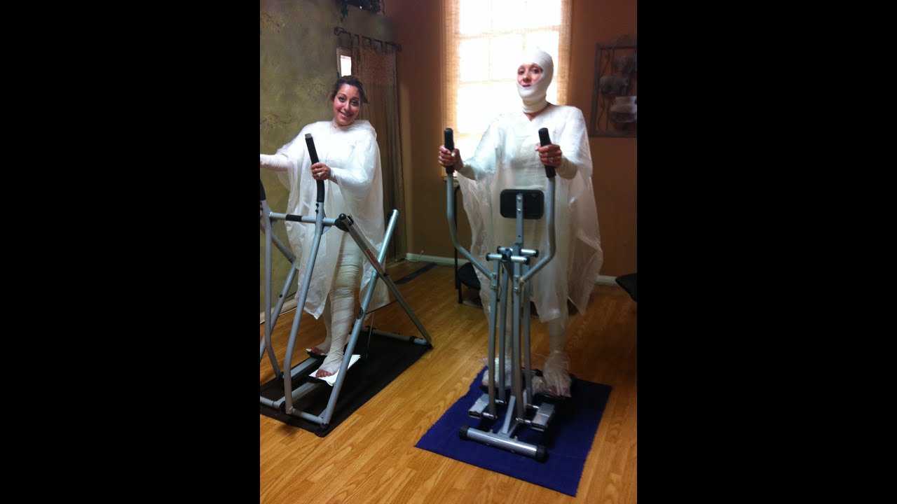 Michelle Karam of Moms Gone Zen Slimming Detox Body Wrap