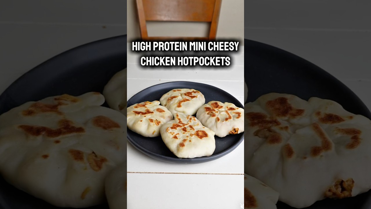 High protein mini cheesy chicken hot pockets