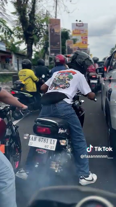 Geber ninja ss di jalan sampai asap keluar tebal 🔥 #ninjar #ninjass #ninjarrold #ninja #ninja2tak