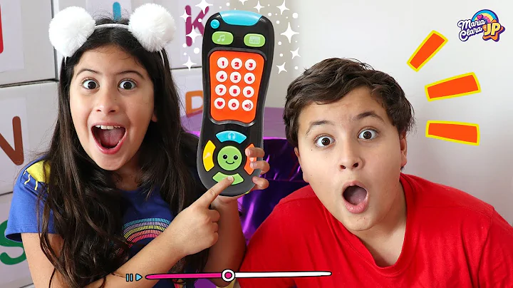Maria Clara e JP brincam com controle remoto mgico...