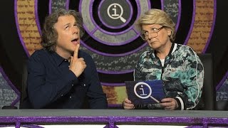 QI - Sandi Toksvig corrects Alan Davies just like Stephen Fry would