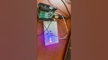 Arduino lab2- 3 led fade
