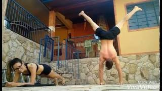 Desafio Prancha Vs Handstand Straddle - Street Workout Calistenia