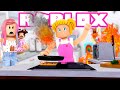 Roblox Family House on Fire? Bloxburg Goldie Tries to Surprise Titi!