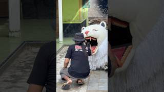 Mas Gofur Penasaran Sama Yg Didalam Can Macanan