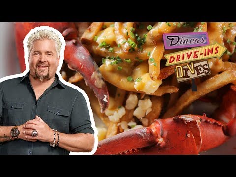 guy-fieri-eats-lobster-poutine-on-#ddd-|-food-network