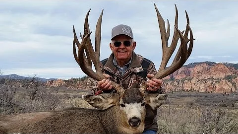 278" MONSTER Mule Deer from Utah - Albert Richard - MossBack