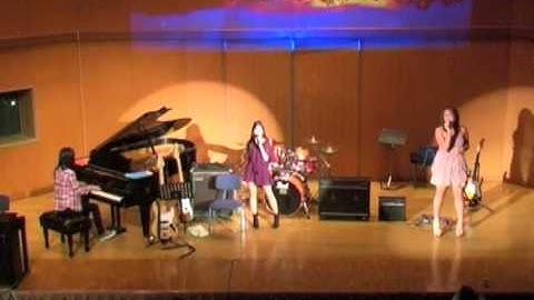 Haruna, Melissa, Noe - The Climb