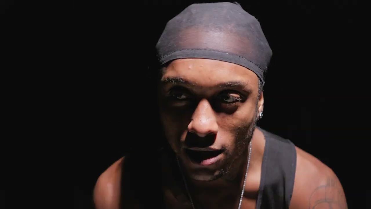 IDEOLOGO PRODUCE - LEGAL X VARIOS ARTISTAS  (VIDEO OFICIAL)