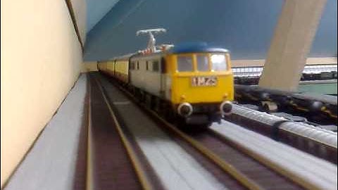 howes sound chipped class 86 chase video