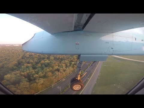 Видео: Austrian Airlines Dash 8 onboard landing at Dusseldorf Airport | OS203