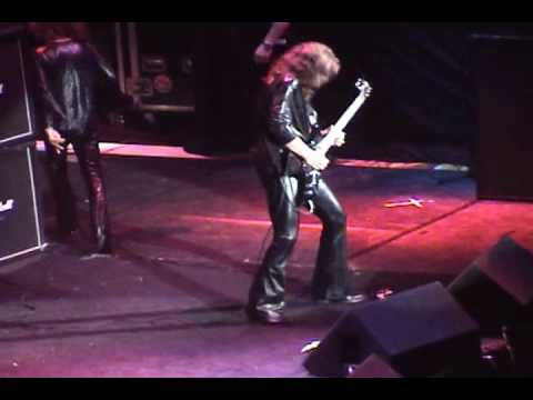 Dio - Stargazer (DCU Center Worcester MA 7-21-03)....