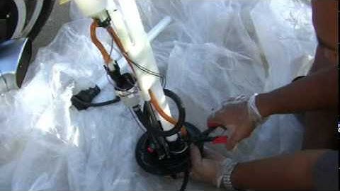 Replacing Fuel Sending Unit on 2011 V-Rod VRSCF Mu
